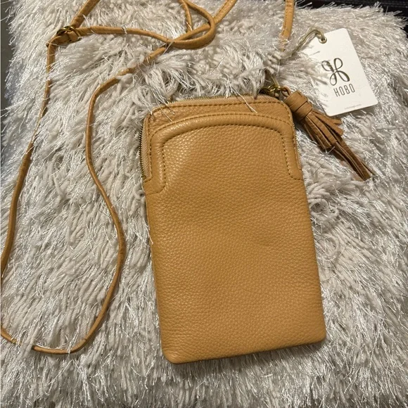 HOBO-Genuine Leather Nila Crossbody - Picture 1 of 7
